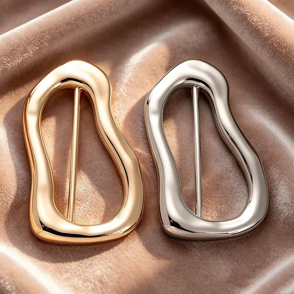 2-Piece Irregular Alloy Scarf Buckle Set
